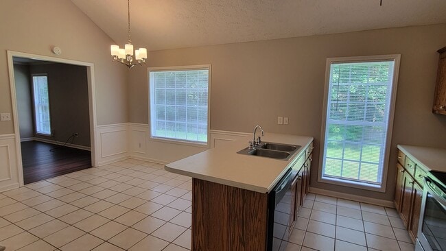 Building Photo - Laurel Creek Subdivision