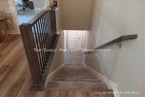 Building Photo - 2 bedroom, 2 bath Townhome