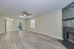 Building Photo - 66 Montebello Ln