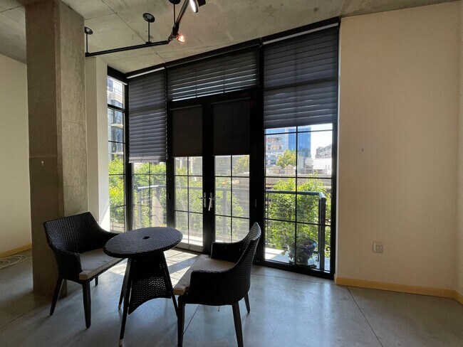 Building Photo - Industrial Highrise Available in the Stree...