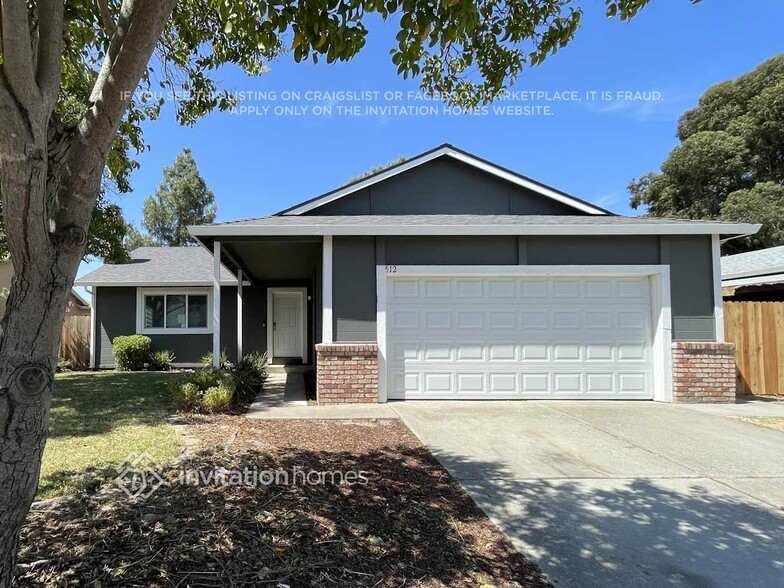Primary Photo - 512 Wood Duck Dr
