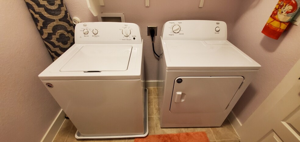 Building Photo - 16108 Nightshade St