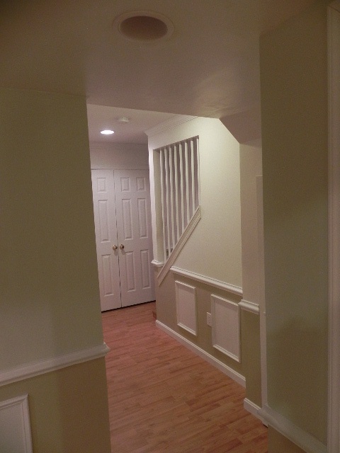 Hallway - 43952 Reliance Ct