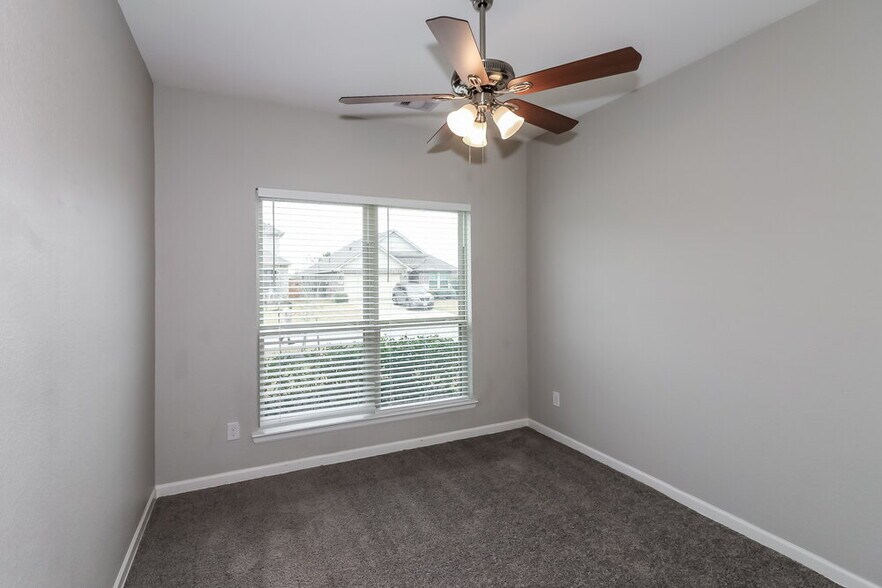 Building Photo - 24207 Palomino Sage Trl