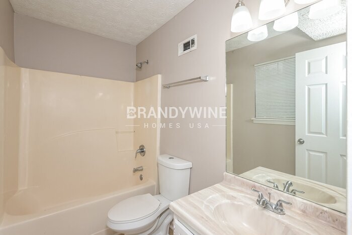 Building Photo - 6575 Smoke Ridge Dr