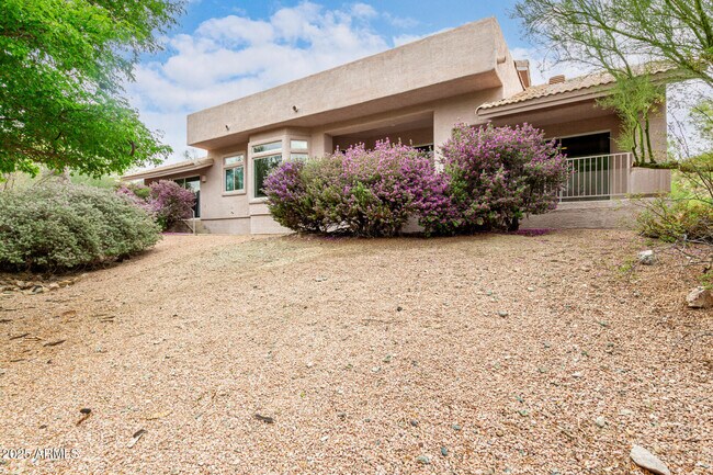 Building Photo - 15655 N Cabrillo Dr