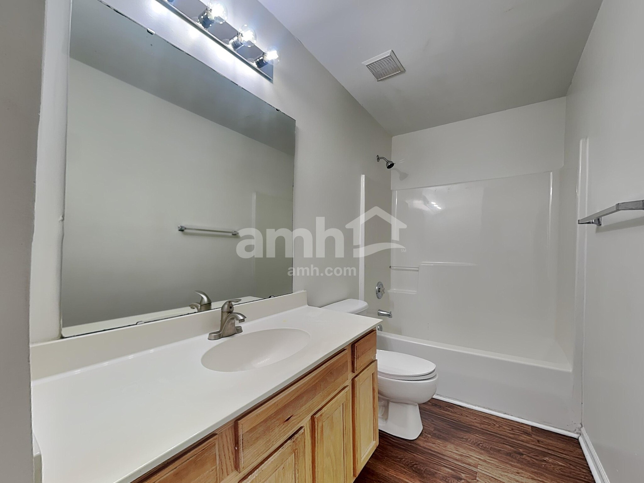 Building Photo - 5850 Mahogany Pl SW