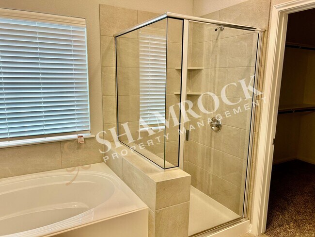 Building Photo - 10233 Driskill Dr
