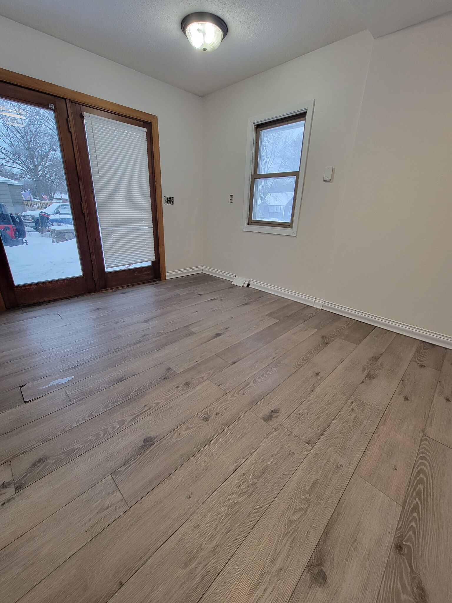 Building Photo - 802 Le Hillier St