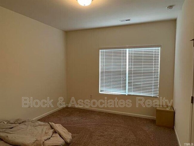 Building Photo - 1156 Lookout Rdg