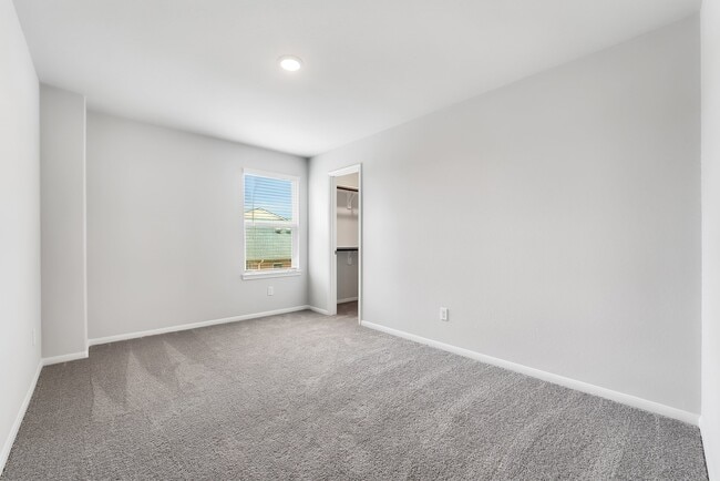 Building Photo - 18802 Glenwood Chase Ct