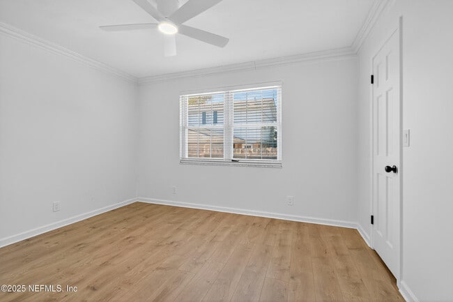 Building Photo - 6201 Grayling Dr