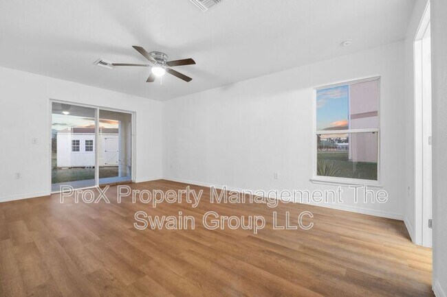 Building Photo - 25 Inconnu Dr