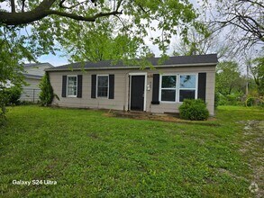 Building Photo - Section 8 Welcome