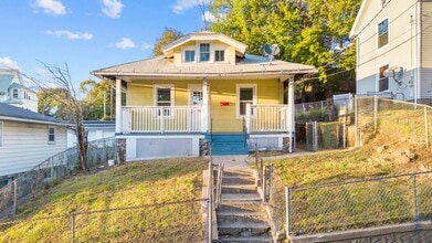 Building Photo - 97 Wall St