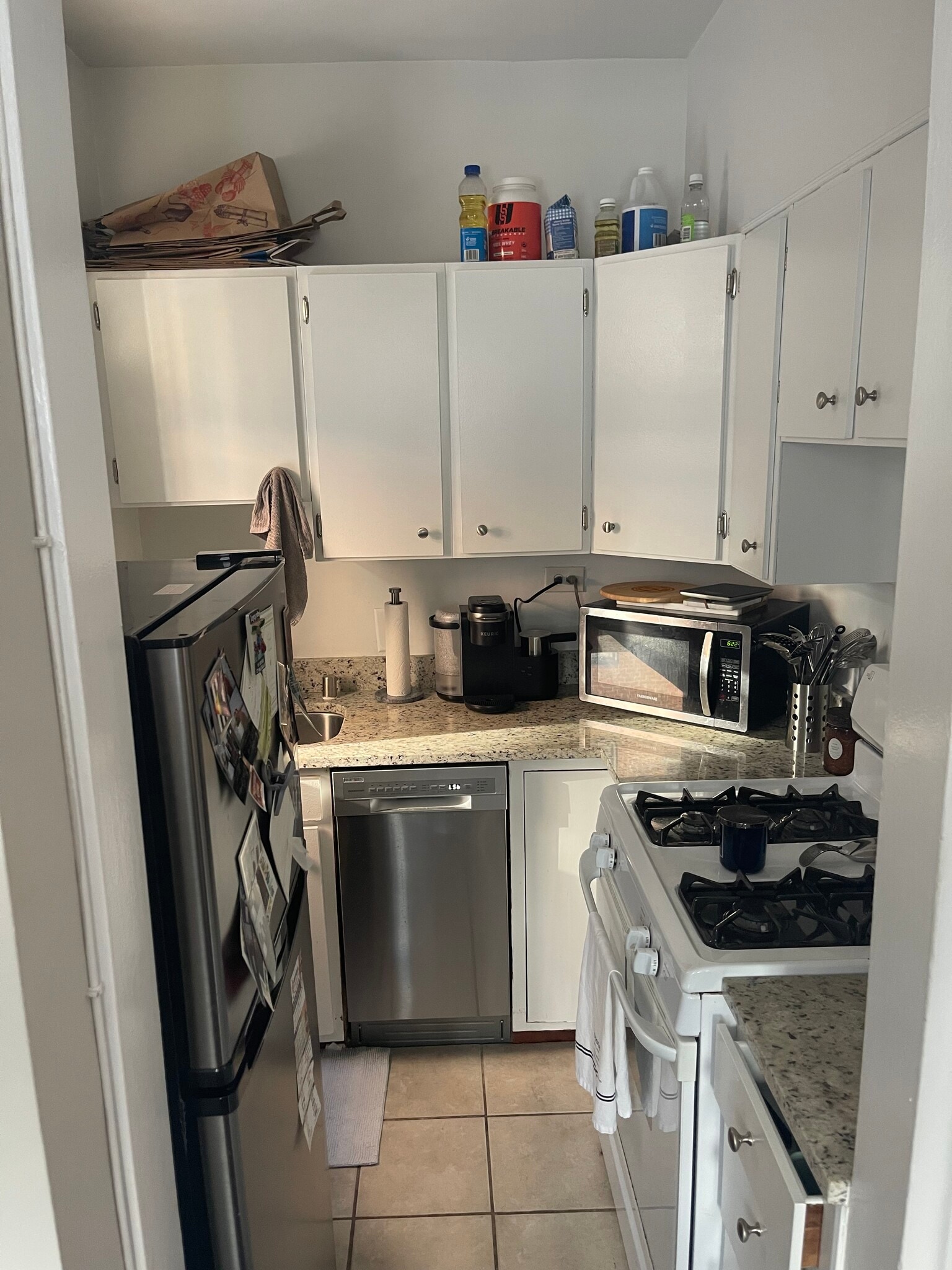 Kitchen with Dishwasher - 2515 K St NW