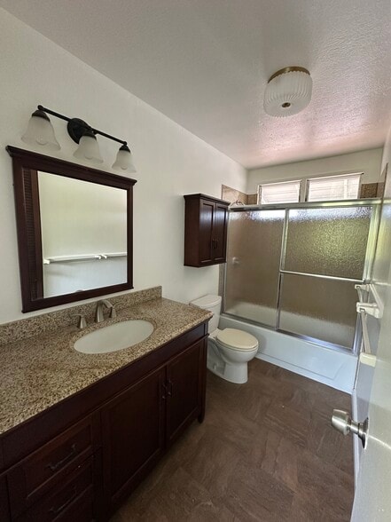 Building Photo - 1050 Kainui Dr