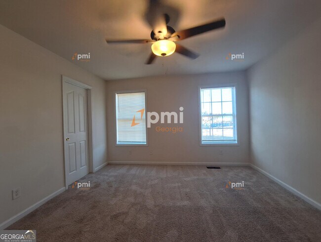 Building Photo - 6651 Breckenridge Dr