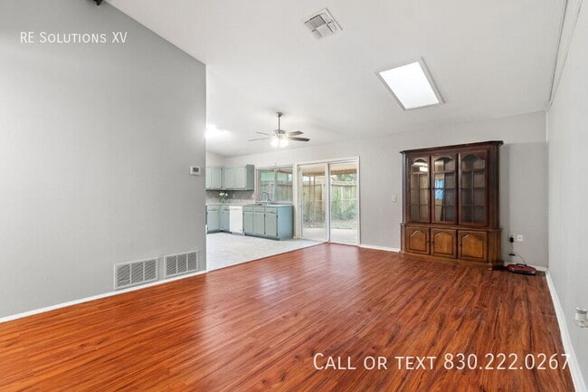 Building Photo - 7701 Rainey Meadow Ln