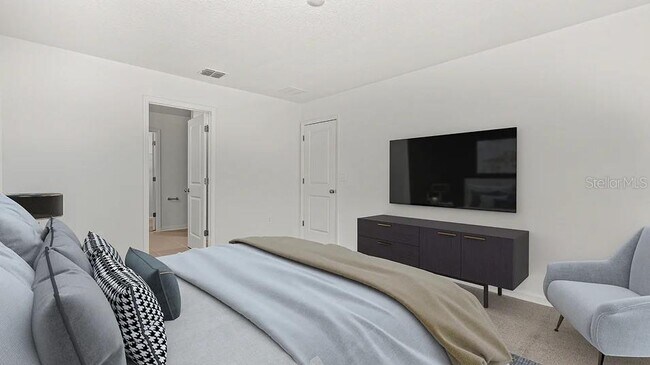 Building Photo - 2461 Hallow Gdn Rd