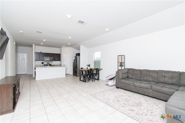 Building Photo - 9610 Malkier Dr