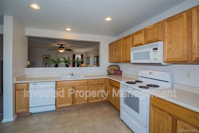 Building Photo - 2249 E 111th Dr