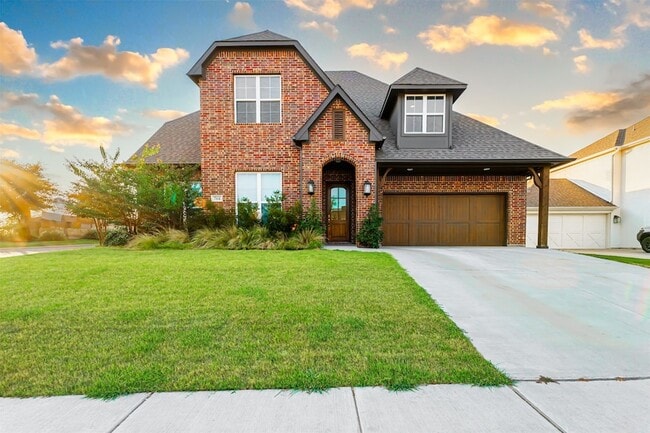 Primary Photo - 764 Tallgrass Dr