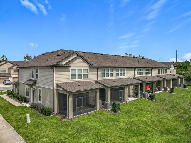Building Photo - 3004 Alessa Loop
