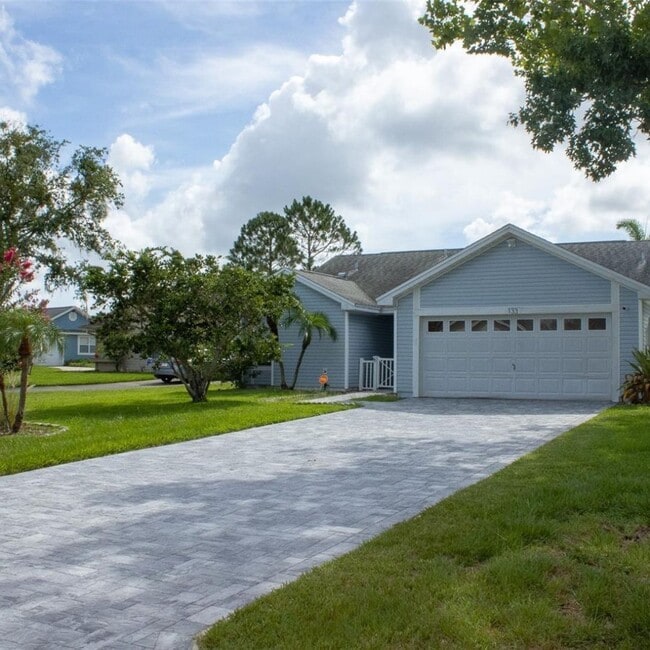Building Photo - 133 Steamboat Ct