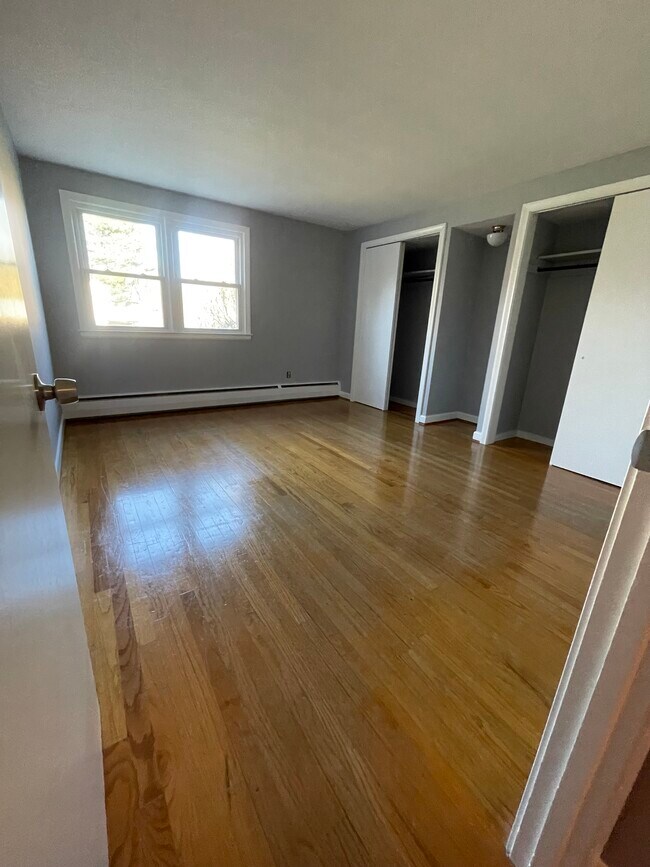 Bedroom #3/Masterbedroom - 59 Cobblestone Way