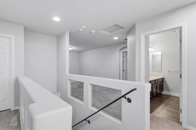 Building Photo - 9647 Stoney Mesa Ct