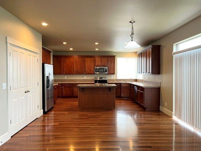 Building Photo - 2710 Eagles Eye Ave NW