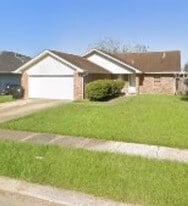 Building Photo - 1745 Nie Pky