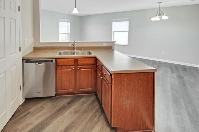 Building Photo - 314 Stonewall Creek Dr