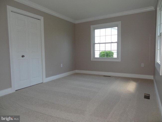 Building Photo - 2271 Dairy Farm Rd