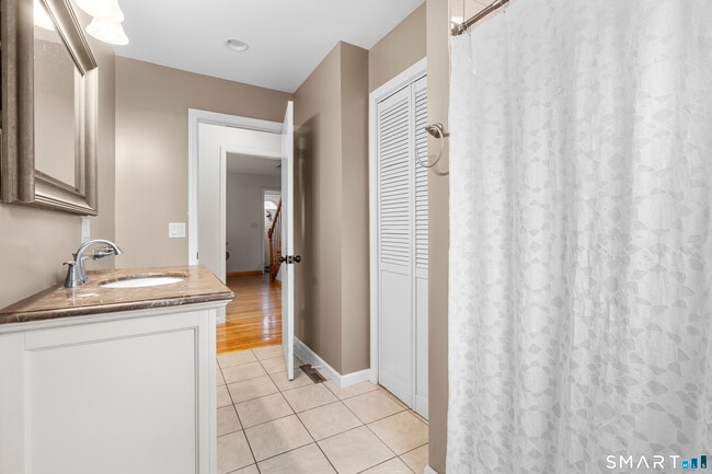 Building Photo - 91 Benz St