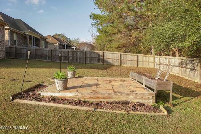 Building Photo - 8316 Ole Cobblestone Dr