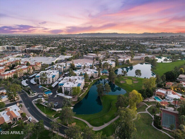 Building Photo - 5122 N 31st Way