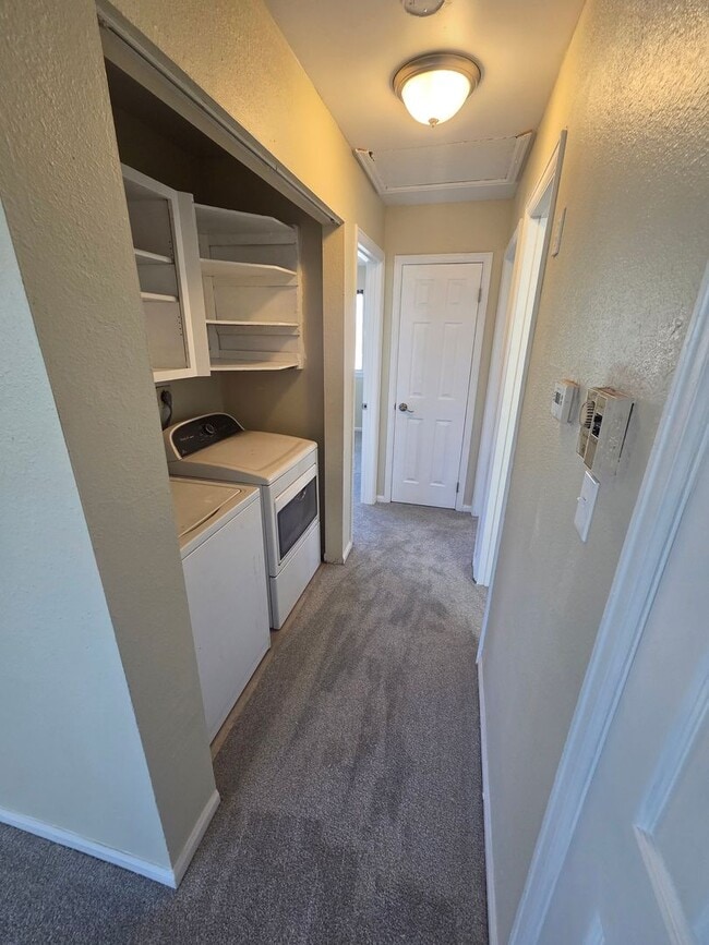 Building Photo - Wolff St - GN