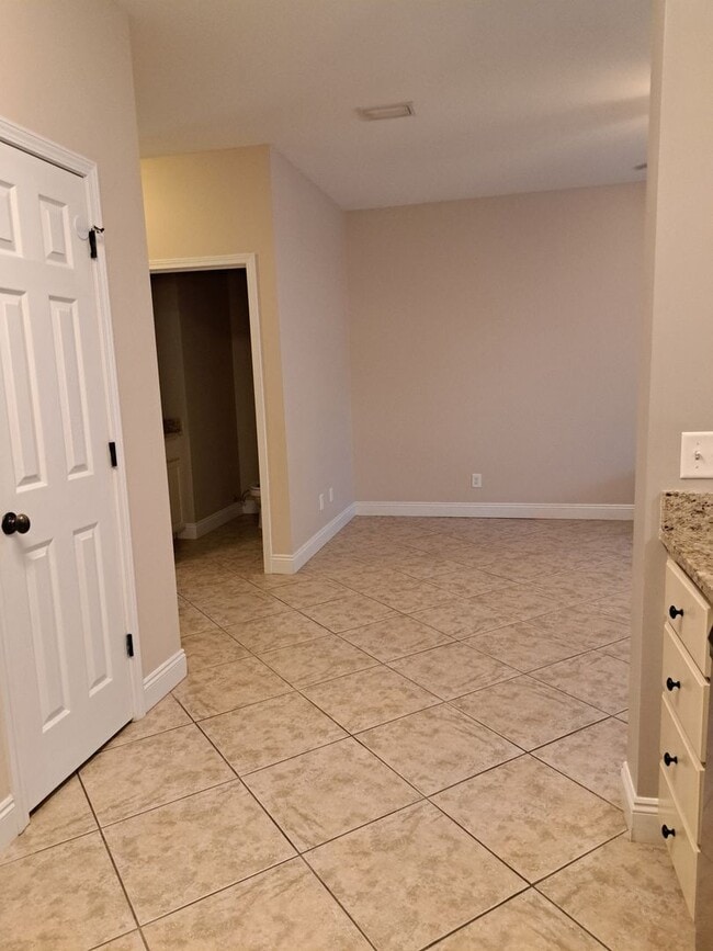 Building Photo - 1734 Annabellas Dr