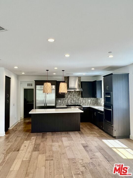 Building Photo - 5849 S Sparrow Ct