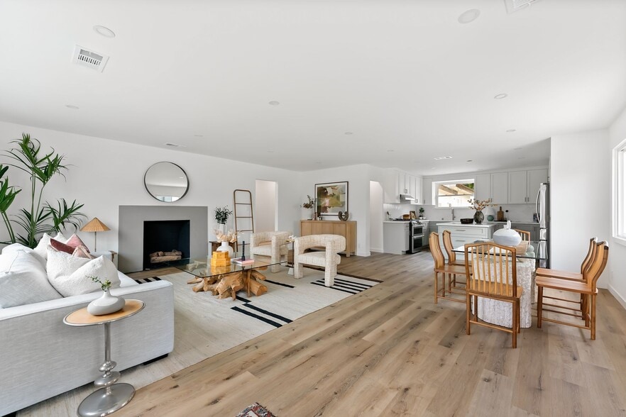 Building Photo - 5192 Orange Pl