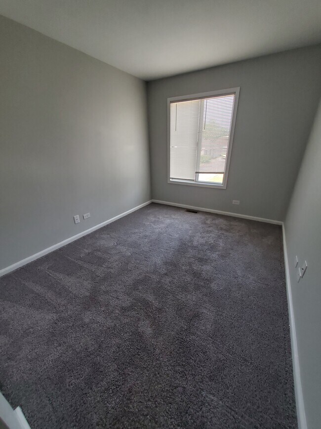 Building Photo - 4572 Provincetown Dr