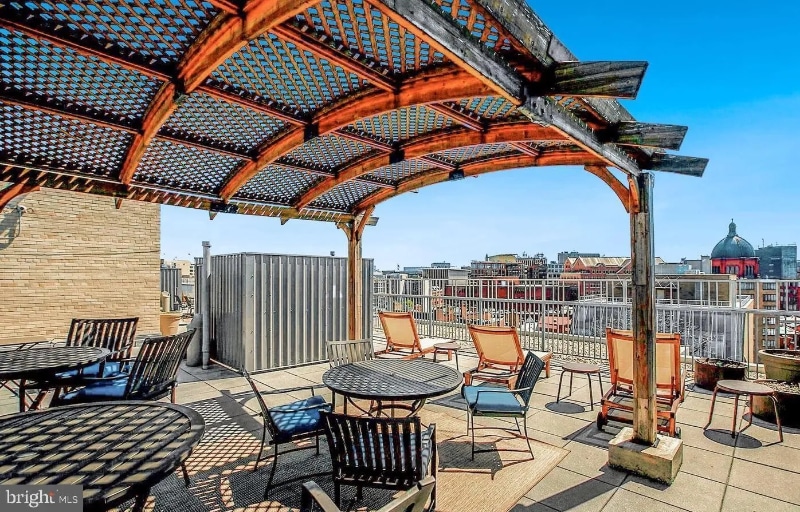 Building Photo - 1711 Massachusetts Ave NW