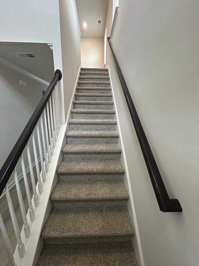 Building Photo - 6009 Port Royal St