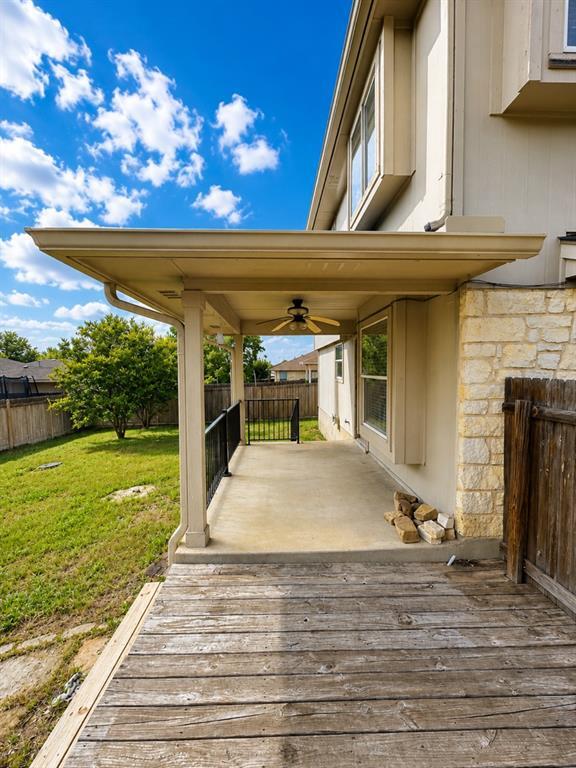 Building Photo - 1101 Whitley Dr