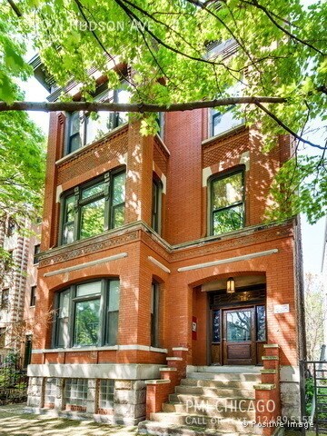 Building Photo - 1530 N Hudson Ave