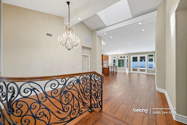 Building Photo - 4911 Amador Dr