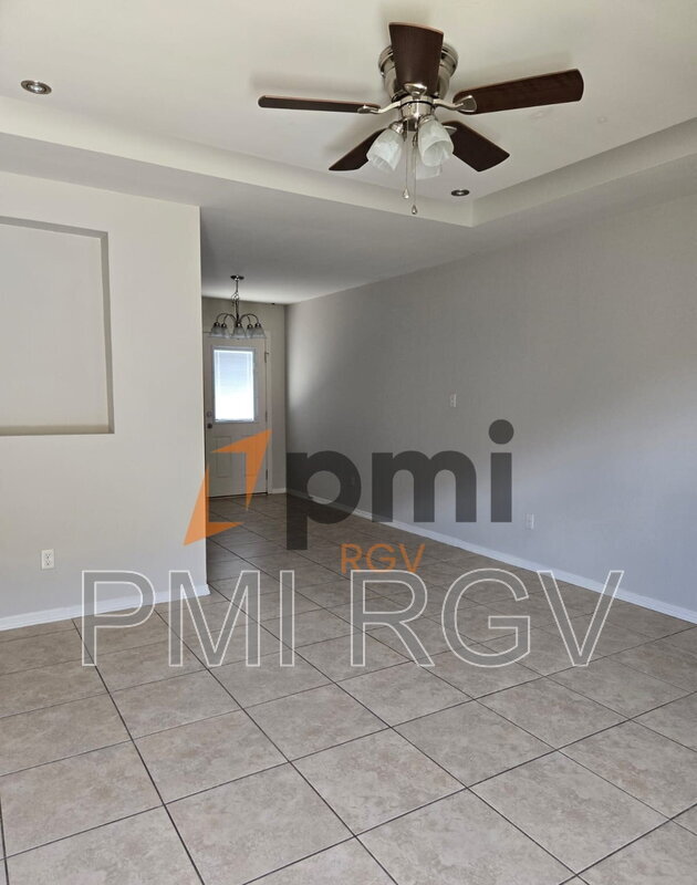 Building Photo - 2120 Taxco Ct