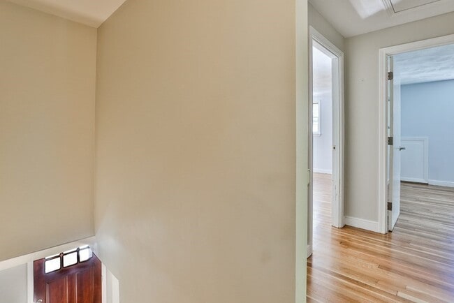 Building Photo - 22 Withington Ln